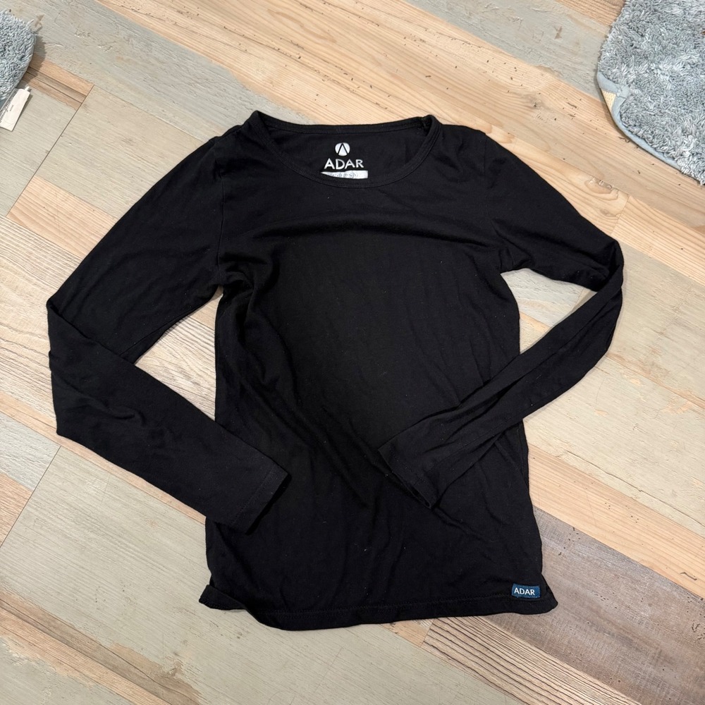 Adar Universal Underscrub Tee XS Black Long Sleeve Cotton Blend Layering Top